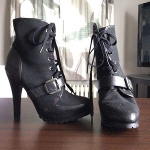 Aldo boots size 5